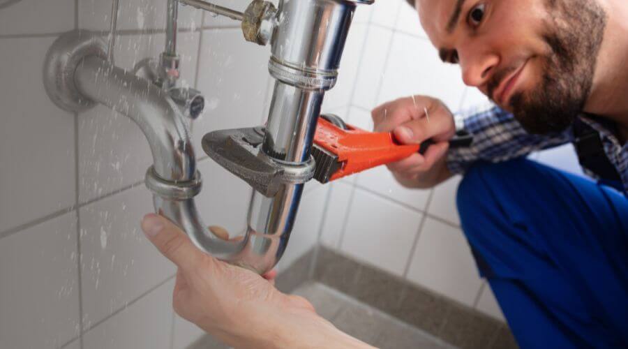 Expert burst pipe repair services in Perry, OK